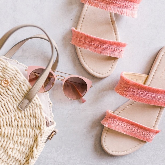 LC Lauren Conrad Shoes - LC Lauren Conrad coral fringe slip on sandals